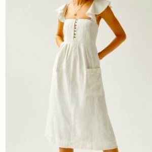 Pilco ntw flutter sleeve dress